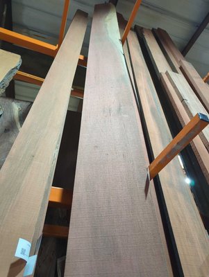 Giant Sequoia / Giant Redwood Board Lumber